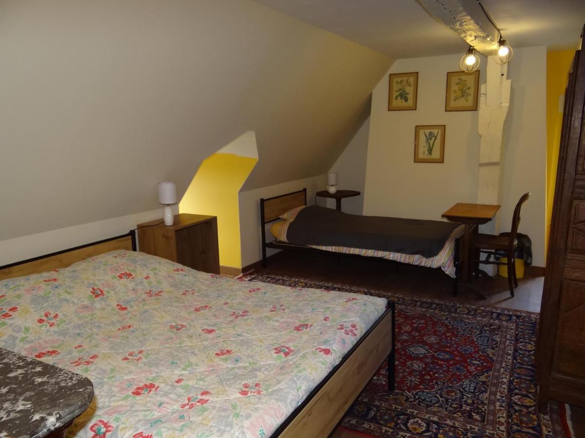 לינה וארוחת בוקר Ahuillé Manoir De La Provosterie מראה חיצוני תמונה